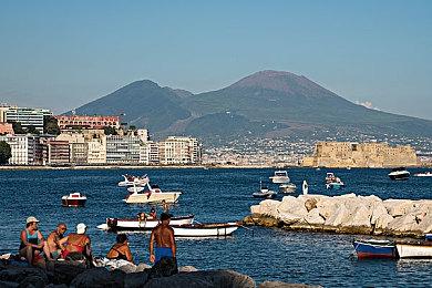 《漫威暗夜之子》上市日期与多版本封面图泄露